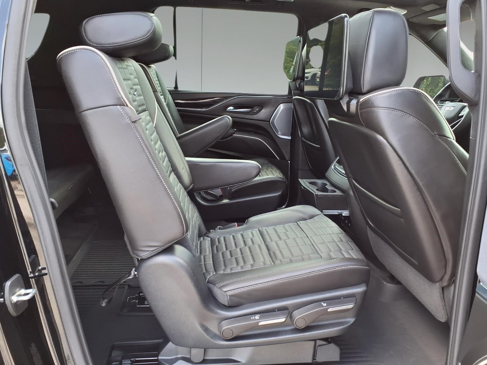 2023 Cadillac Escalade ESV V-Series Black at Shottenkirk Kia Fort Bend
