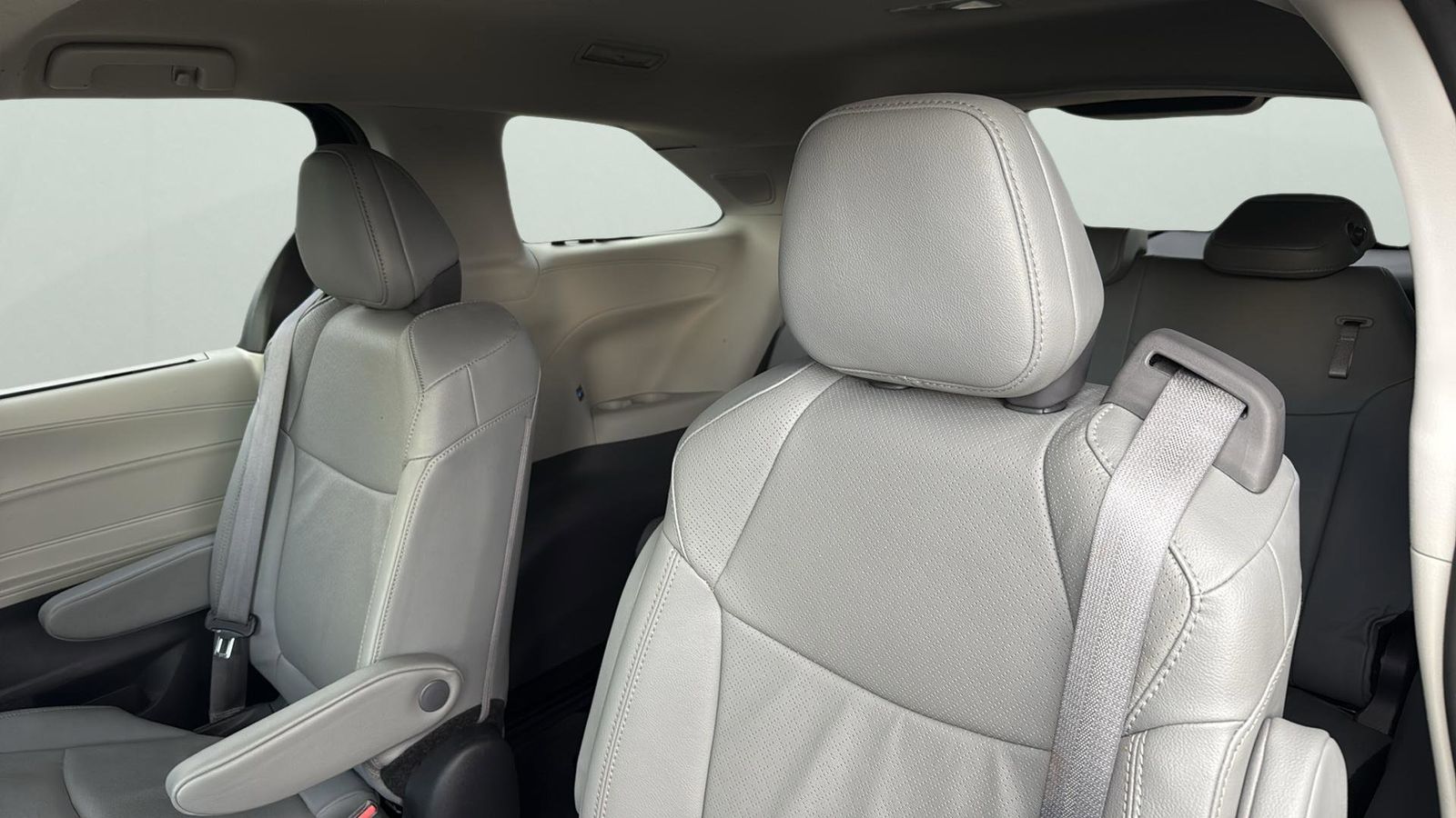 Used Car 2024 Toyota Sienna  Limited For Sale Under $60,000 In Austin, Texas