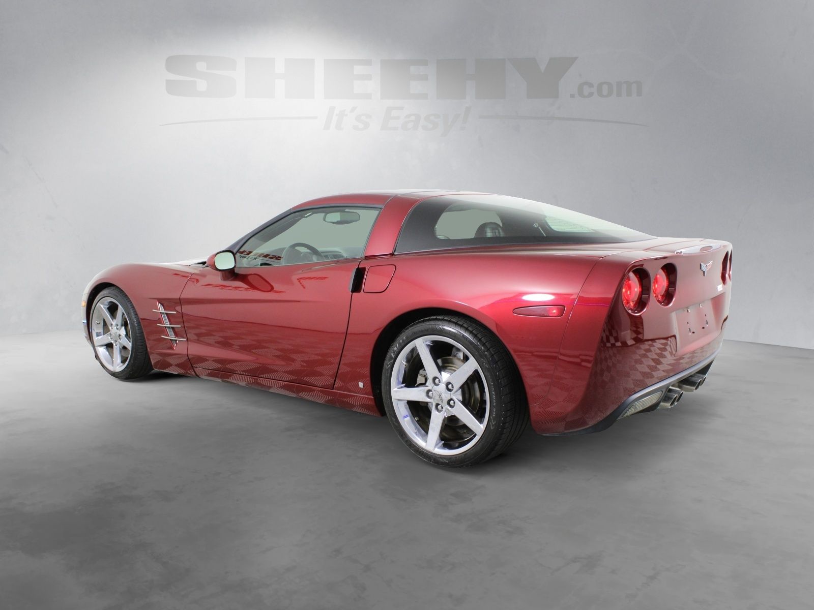 Used 2007 Red Chevrolet  image 14