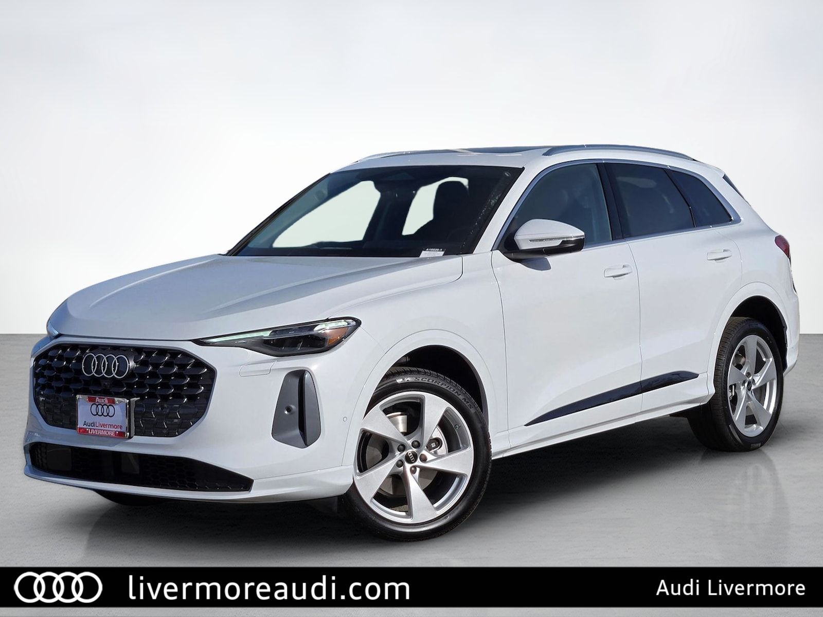 2025 Audi Q5 quattro Premium Plus 40 TFSI SUV / Crossover All-Wheel Drive 7-Speed Automatic