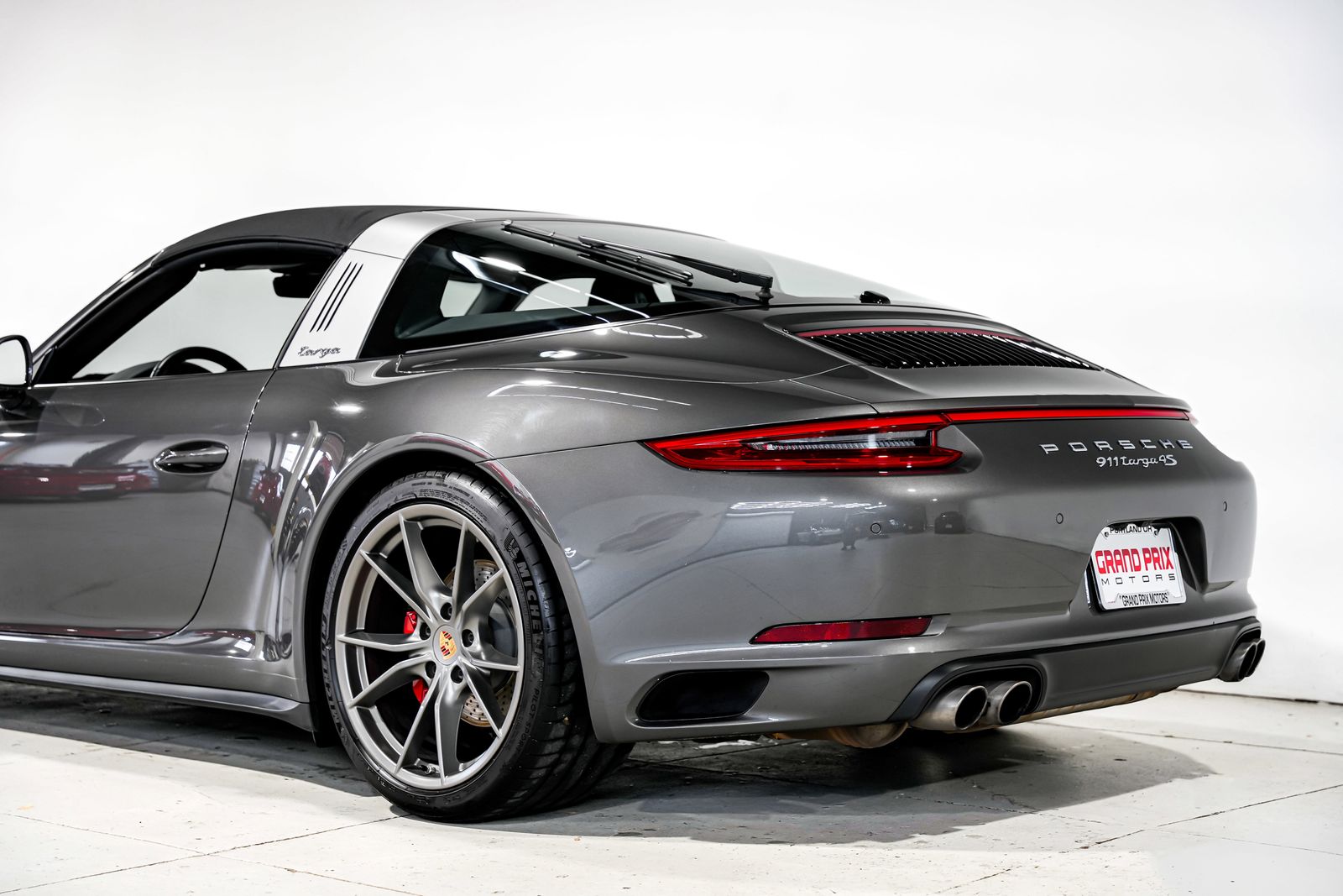 2017 Porsche 911 Targa 4S — photo 34
