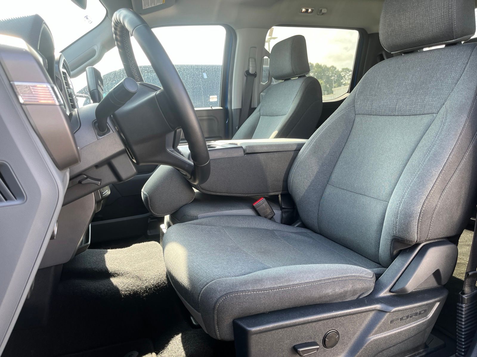 2025 Ford F-150 XLT - 7