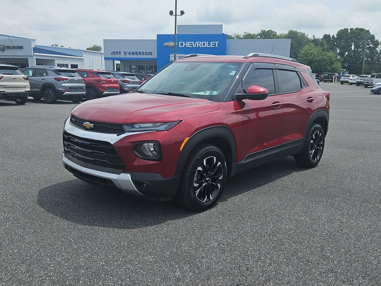 Scarlet Red Metallic 2021 Chevrolet Trailblazer SUV / Crossover Four-Wheel Drive 9-Speed Automatic