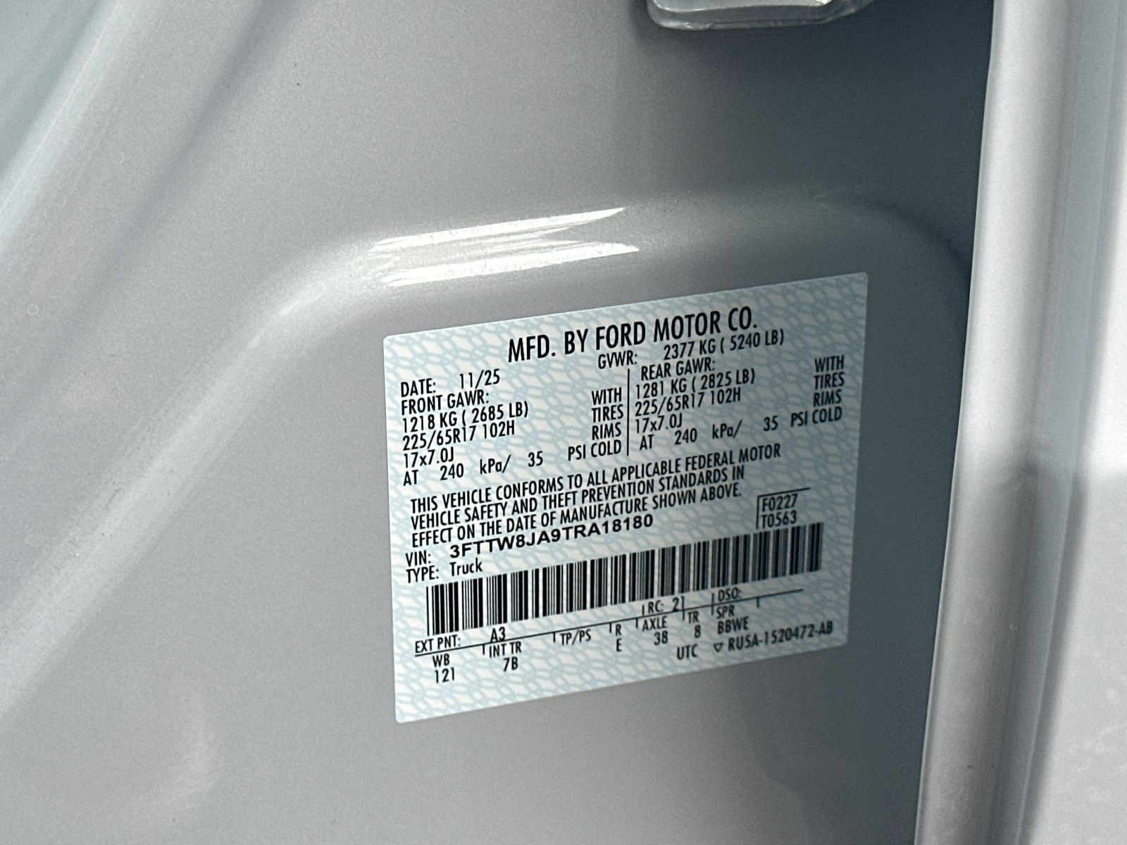 New 2026 Space White Metallic Ford XLT image 34