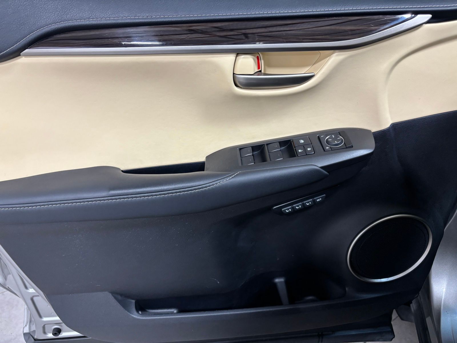 Used Car 2015 Lexus Nx  300h For Sale Under $20,000 In Austin, Texas