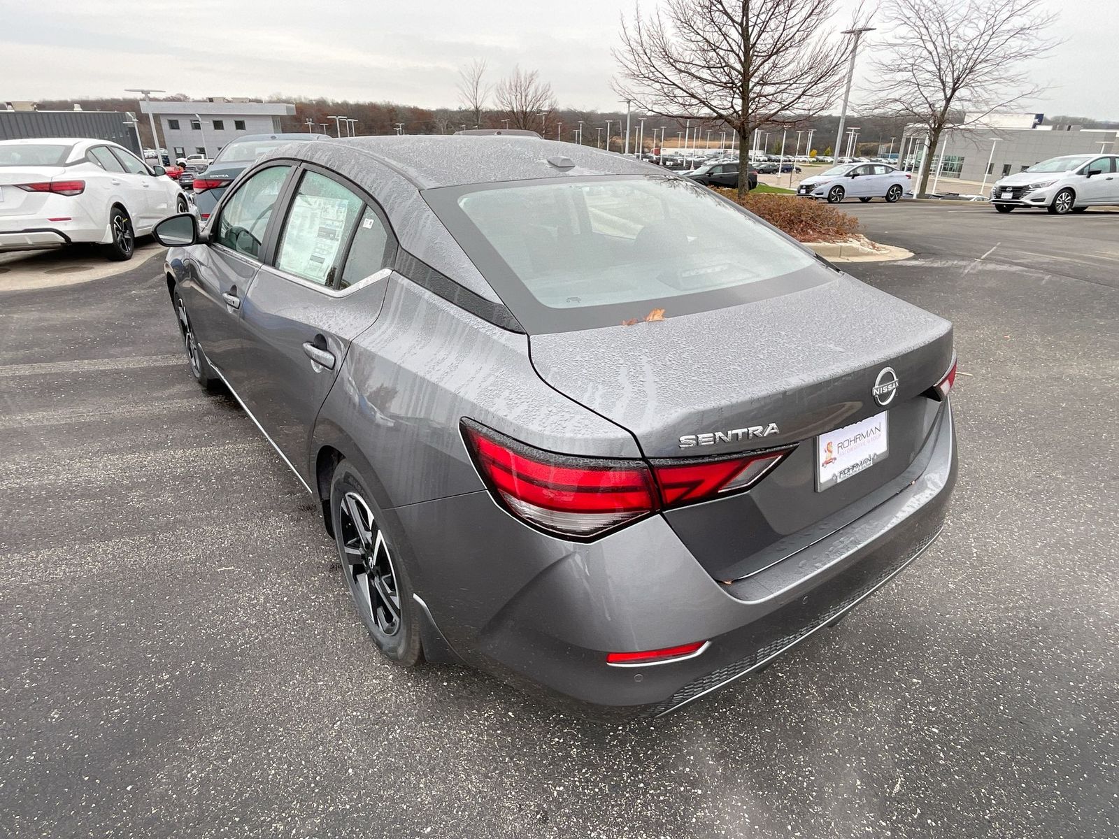 2025 Nissan Sentra SV 32