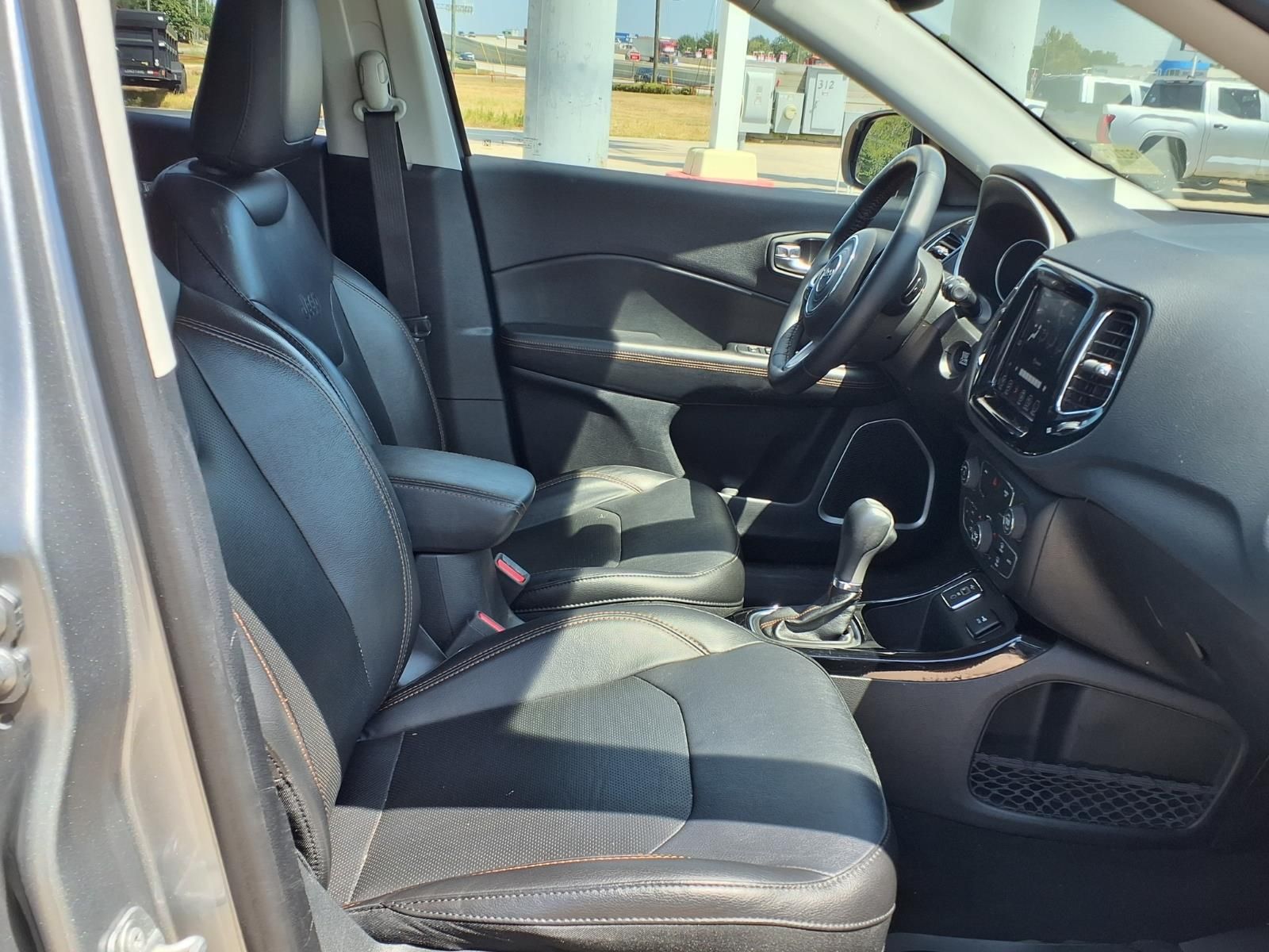 2019 Jeep Compass Limited Silver at Bravo Nissan