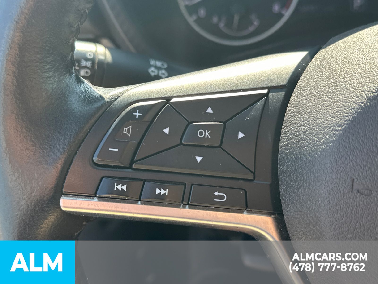 Used 2024 Atlantic Gray Metallic Nissan SV image 29