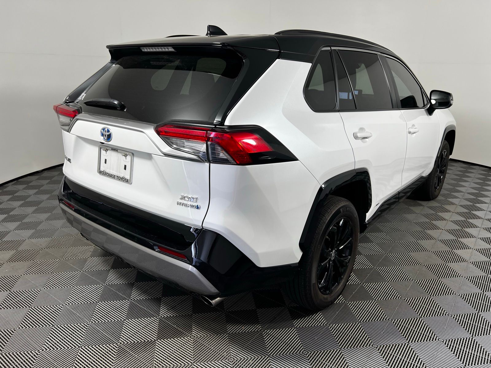 Thumbnail: 2023 Toyota RAV4 - 5