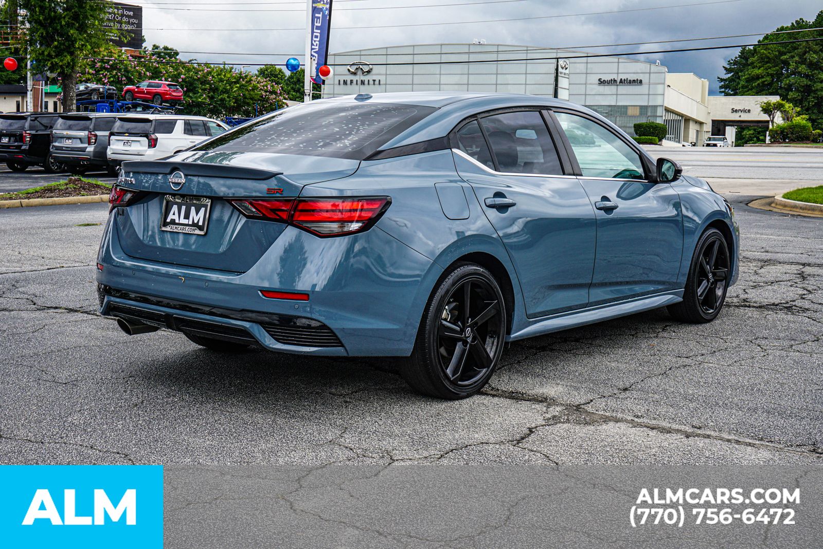 Used 2024 Gray Nissan SR image 6