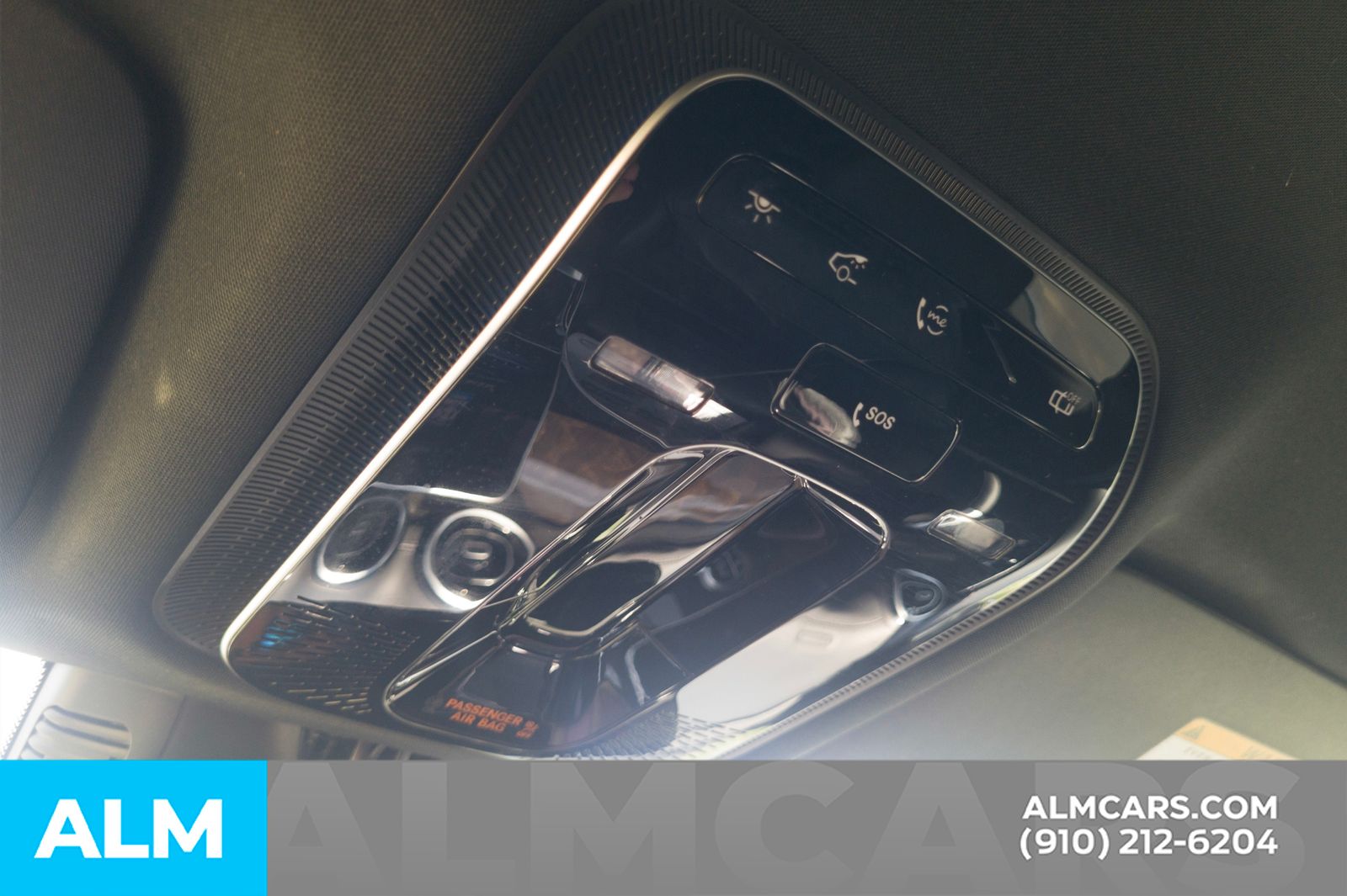 Used 2024 Black Mercedes-Benz GLC 300 image 35