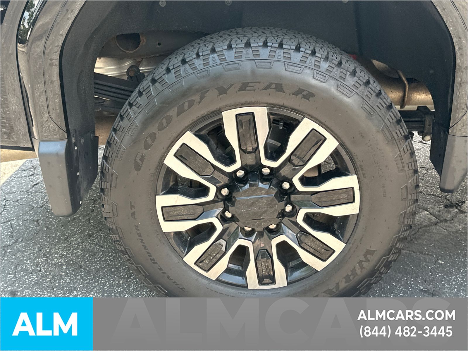 Used 2024 Black GMC Denali Ultimate image 20