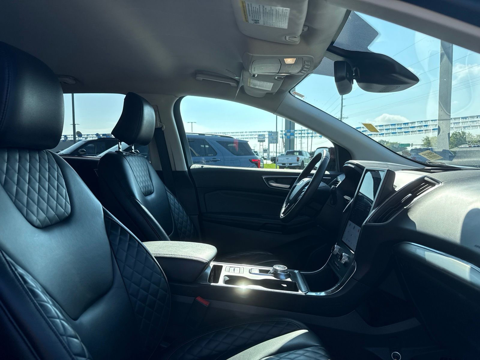 2024 Ford Edge image 7