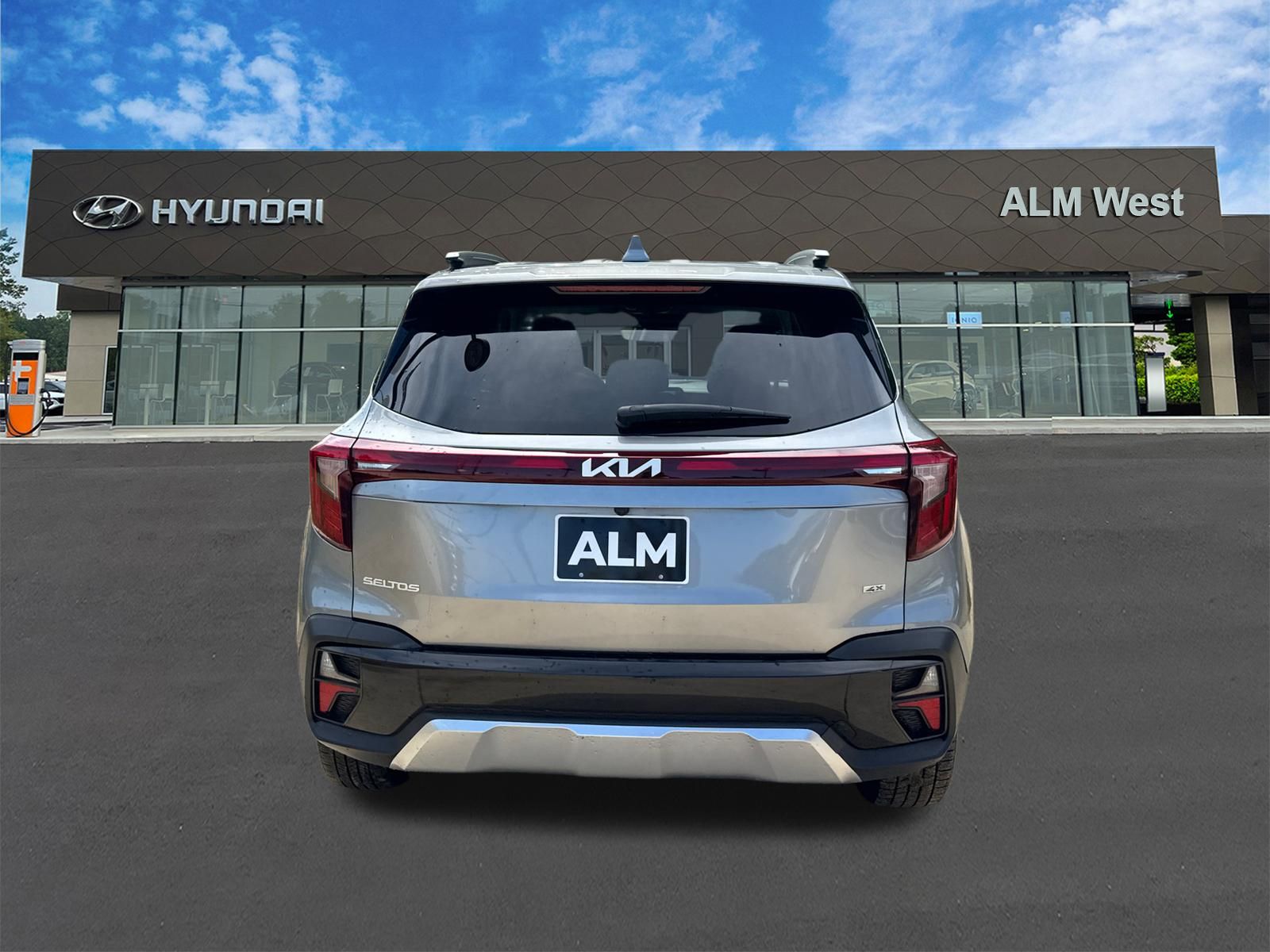 Used 2024 Steel Gray Kia EX image 6