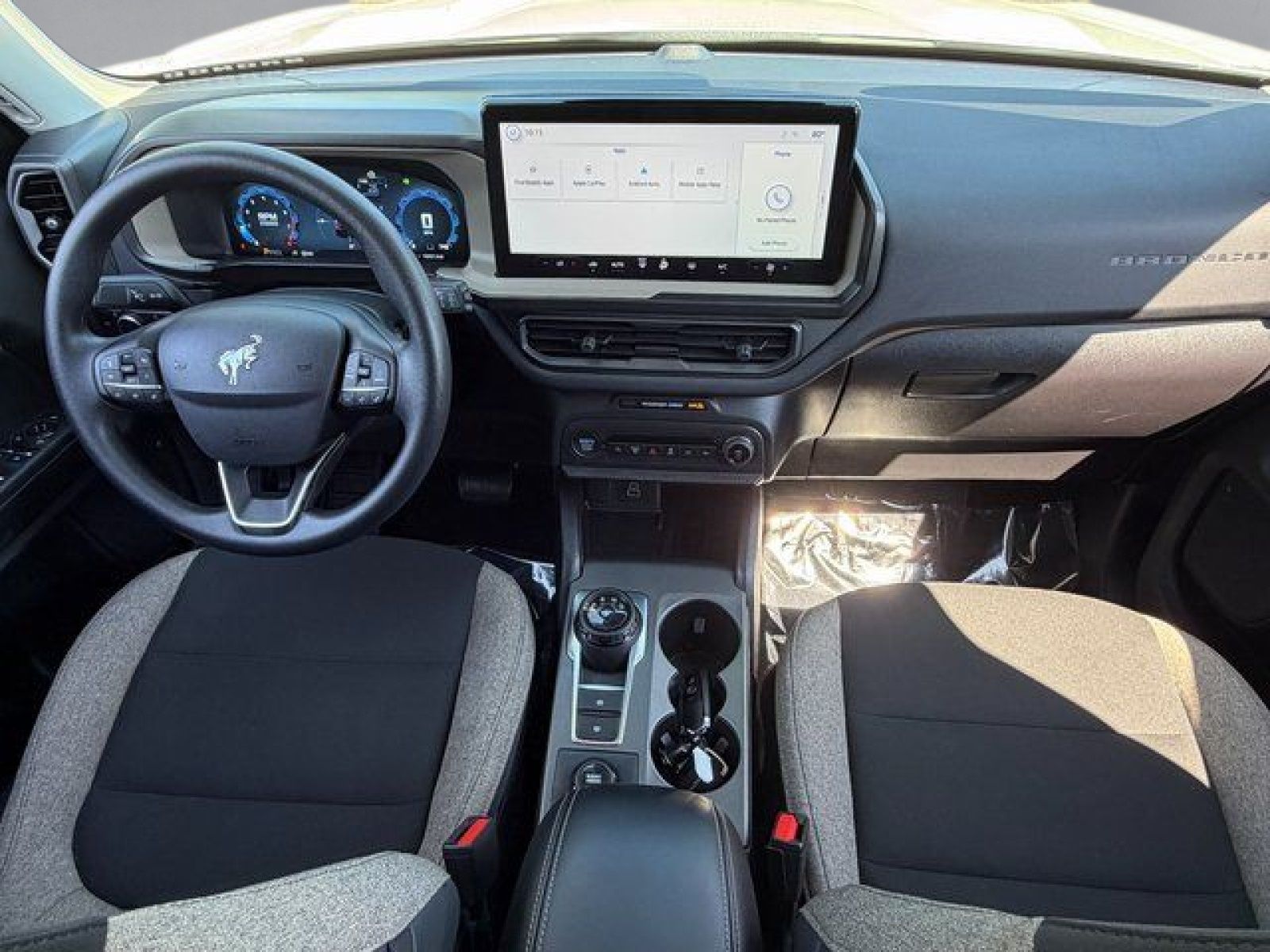 Certified Used 2025 Oxford White Ford Big Bend image 3
