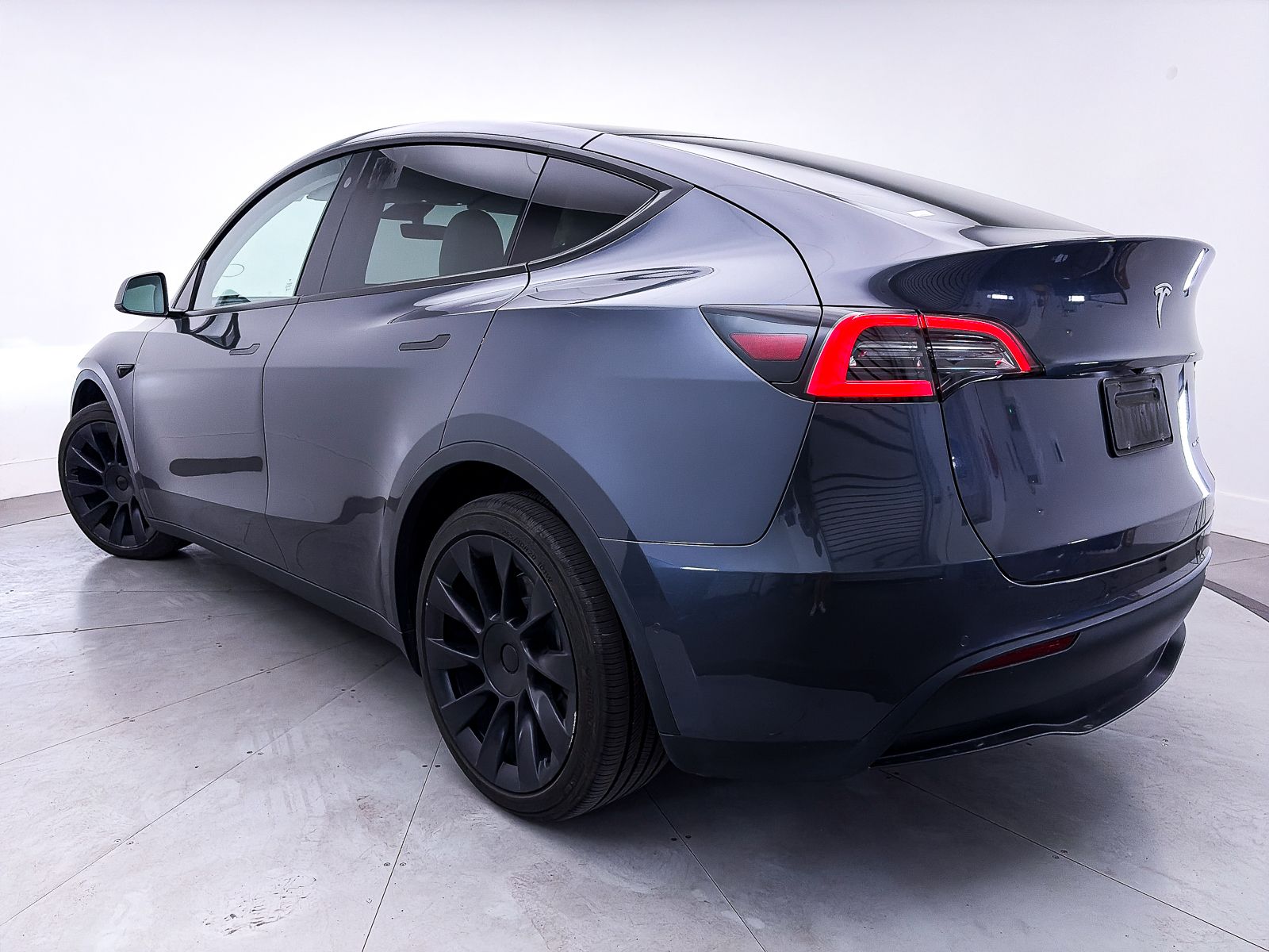 Used 2022 Tesla Model Y Long Range with VIN 7SAYGAEE9NF350148 for sale in Scottsdale, AZ