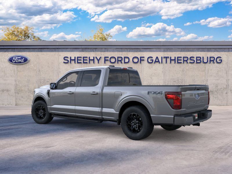 New 2026 Carbonized Gray Metallic Ford XLT image 5