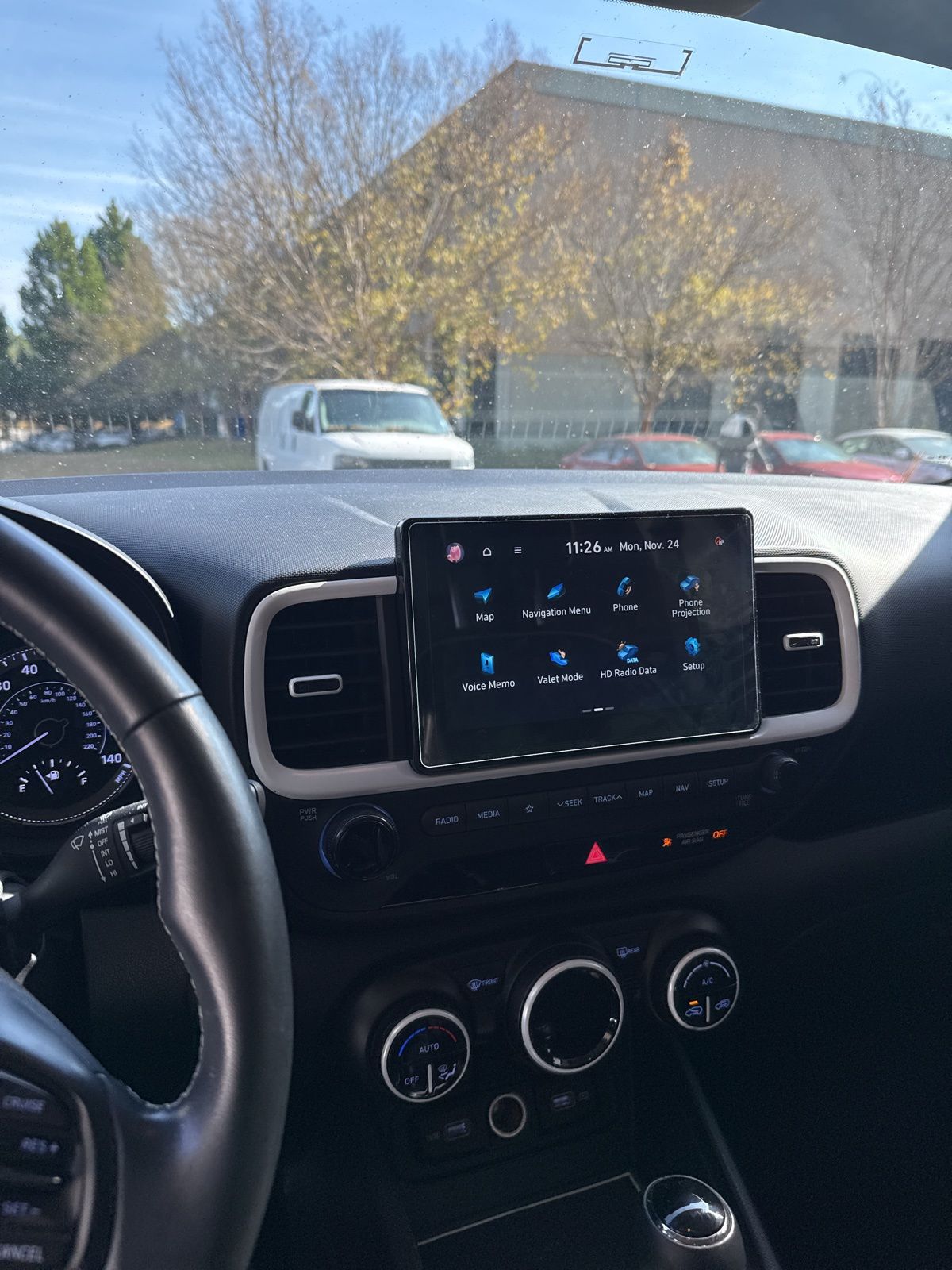 2022 Hyundai Venue SEL Limited photo 3