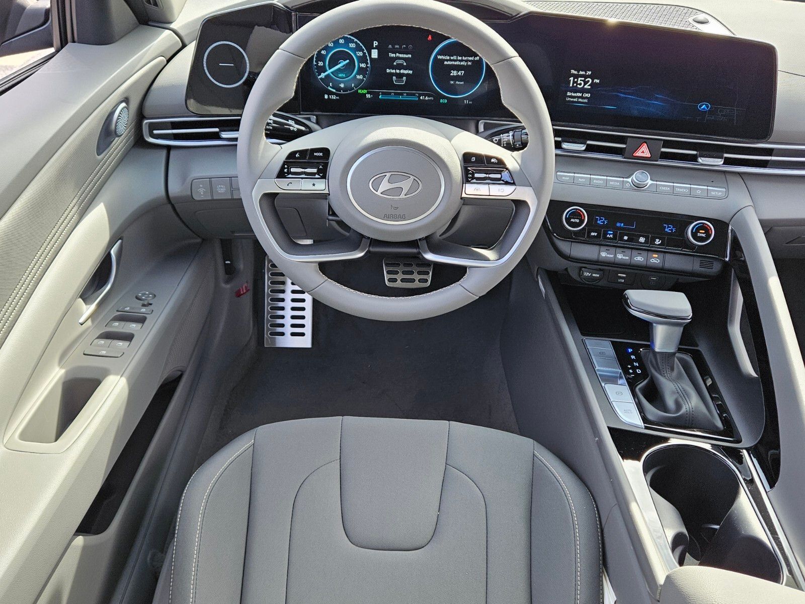 New 2026 Silver HYUNDAI SEL Sport image 7