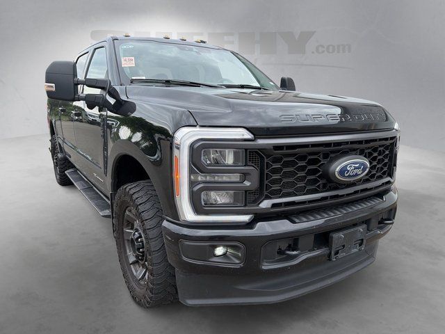 Used 2023 Black Ford XLT image 2