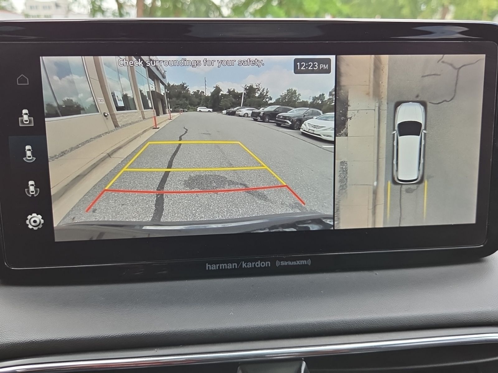 Used 2023 Black Hyundai SEL Premium image 21