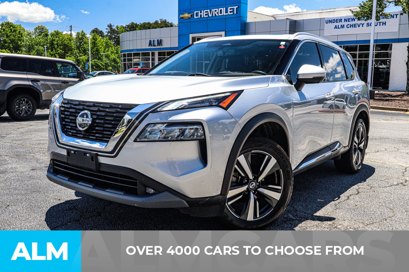 2021 Nissan Rogue SL photo 2