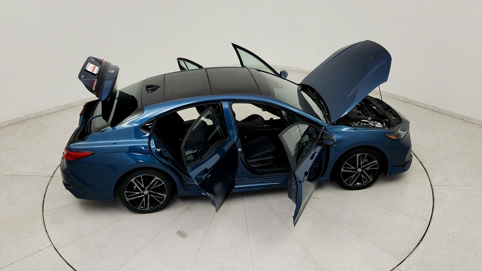 Used 2025  Toyota XSE image 24