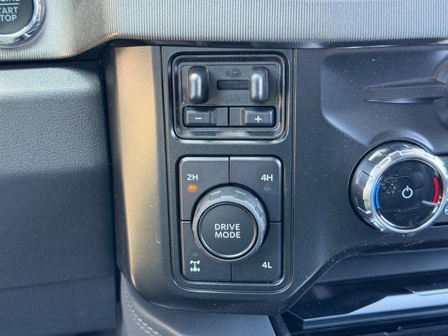 New 2026 Agate Black Metallic Ford Platinum image 28