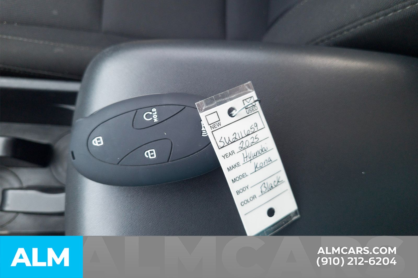 Used 2025 Abyss Black Hyundai SEL image 16