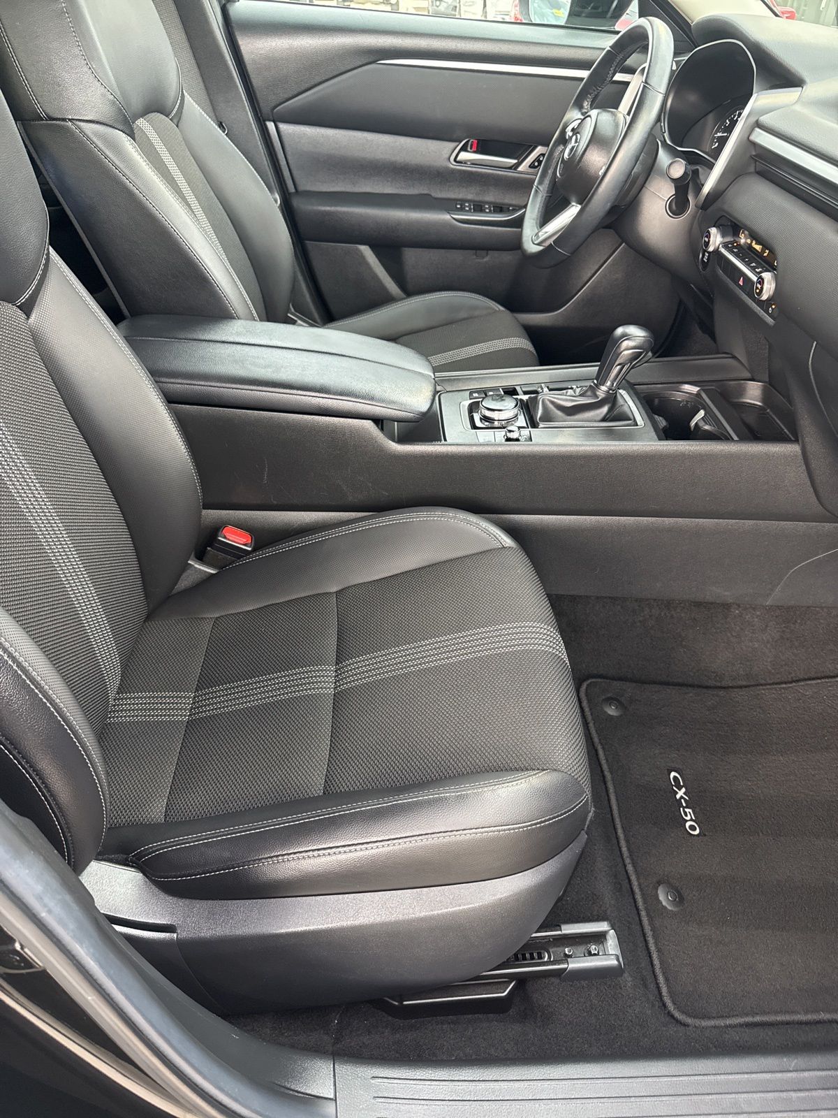 2025 Mazda CX-50 Select - Photo 28