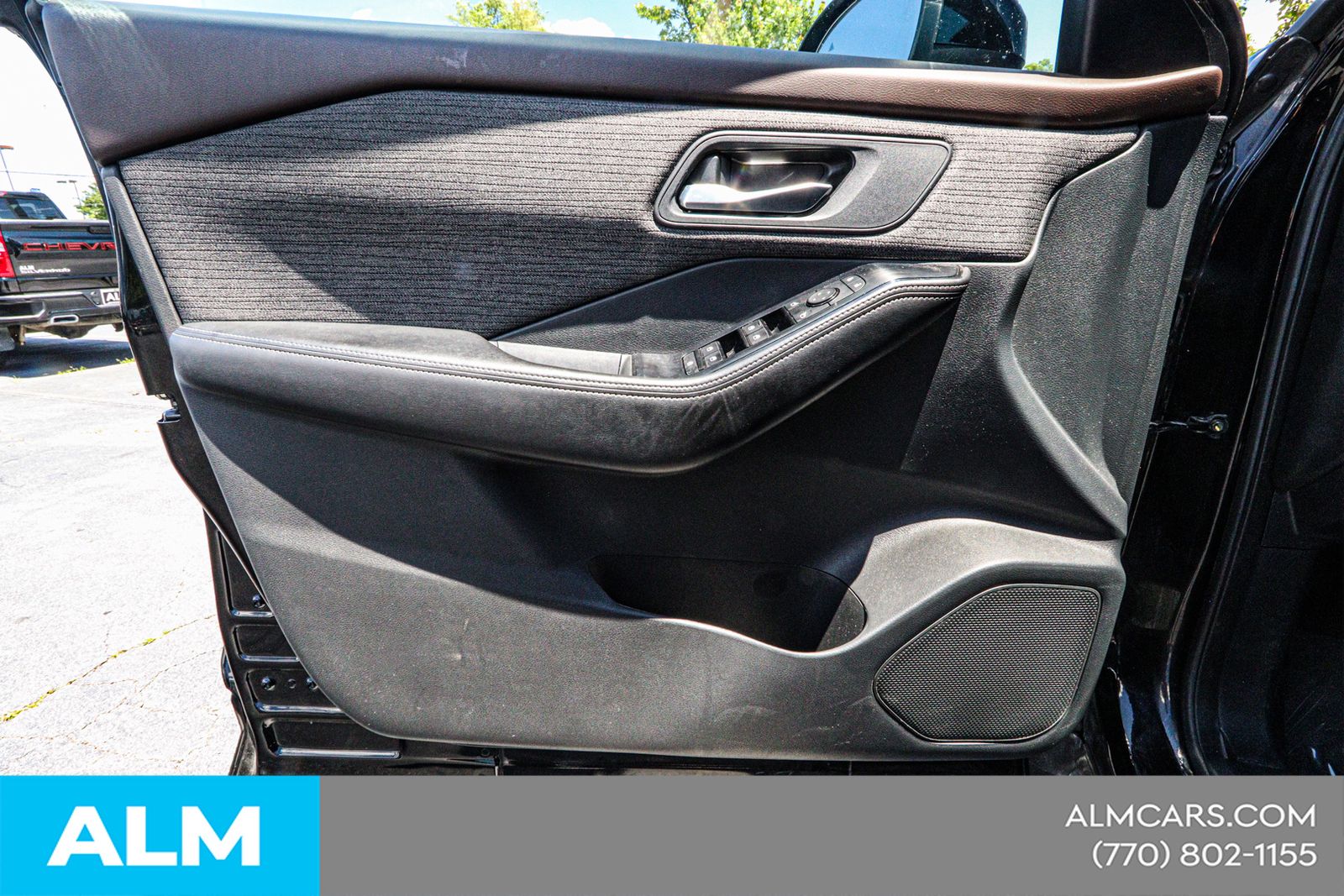 Used 2023 Black Nissan SV image 49