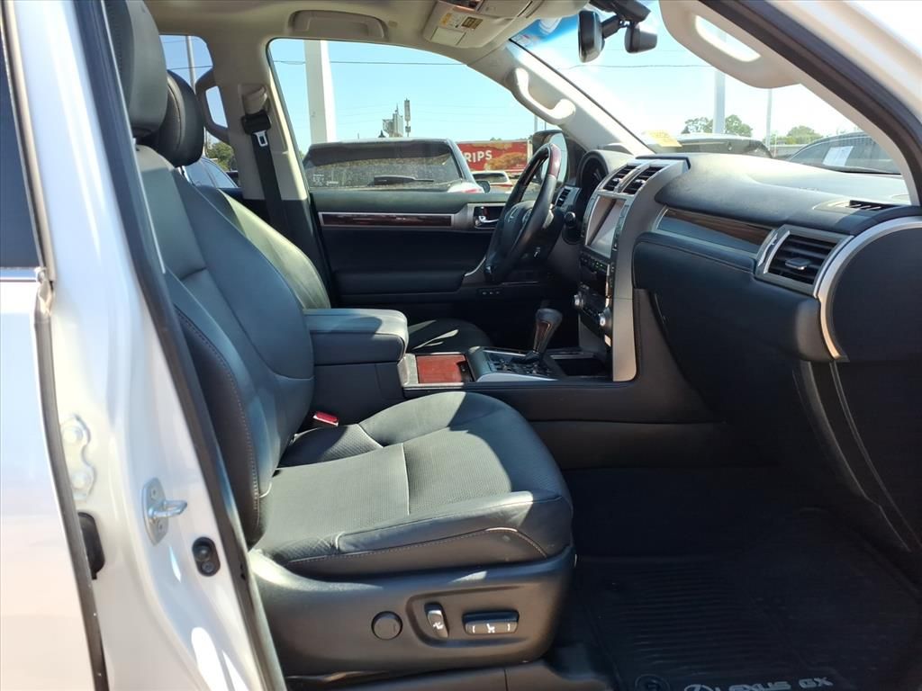 2019 Lexus GX 460 Luxury White at Westside Lexus