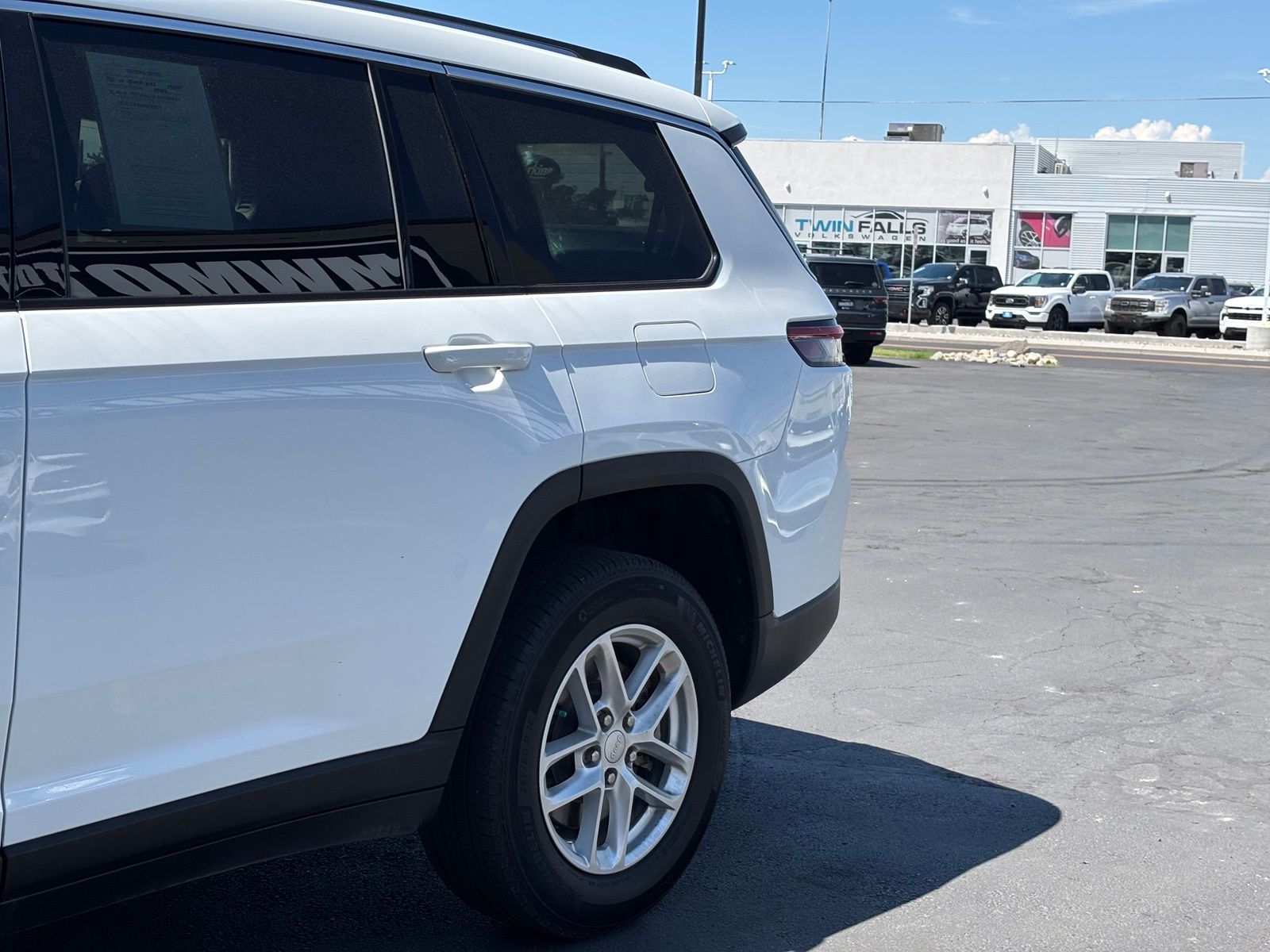 Used 2023 Jeep Grand Cherokee L SUV