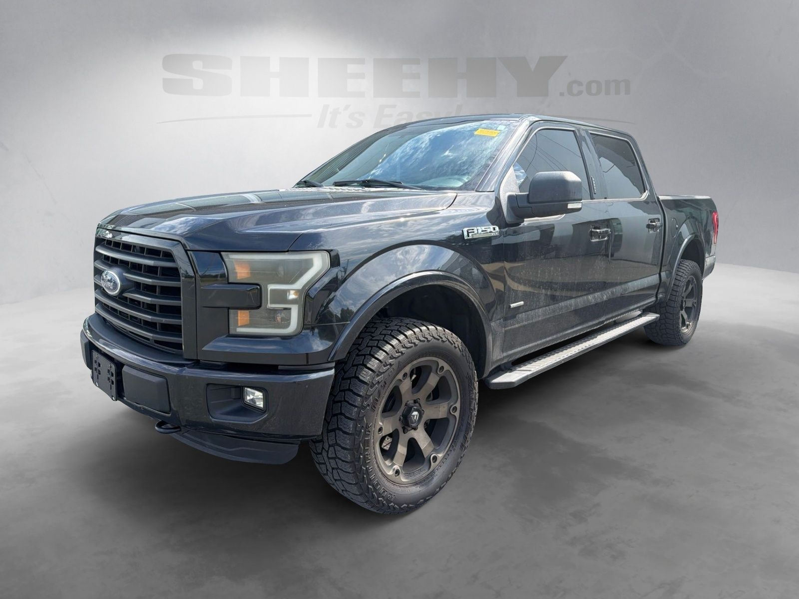 Used 2015 Tuxedo Black Metallic Ford XLT image 16