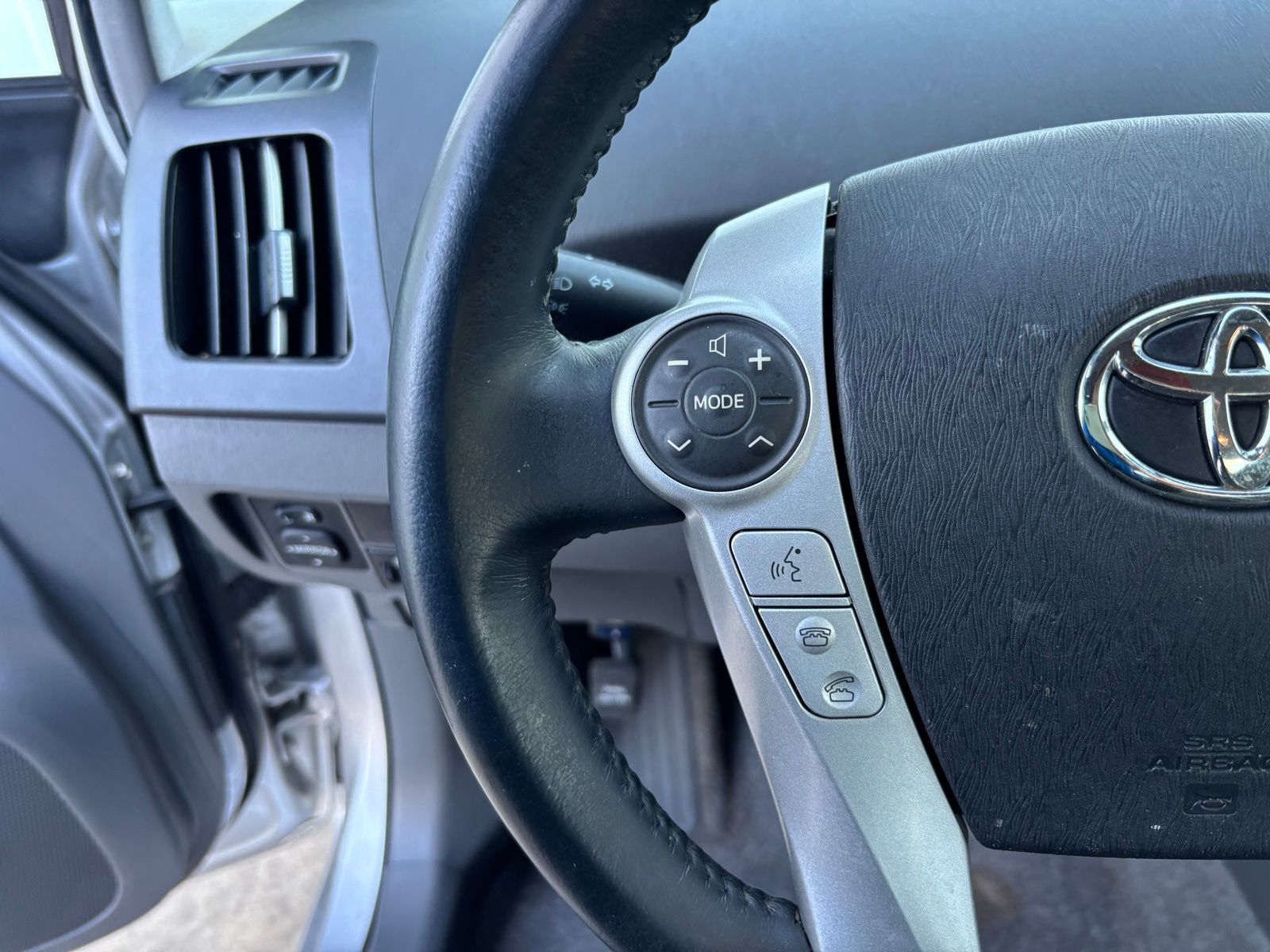 Used Car 2010 Toyota Prius  I For Sale Under $10,000 In Austin, Texas