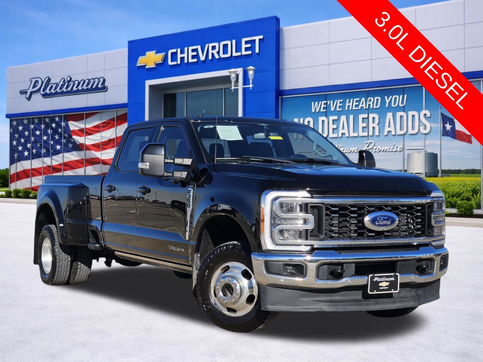 Black Metallic 2023 Ford F-350 Super Duty Lariat Crew Cab LB DRW 4WD Pickup Truck Four-Wheel Drive Automatic