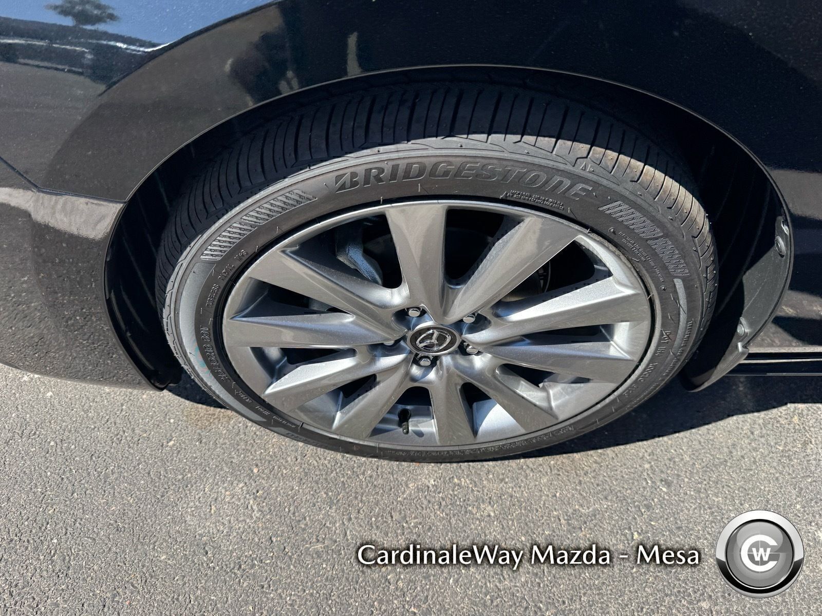 View vehicle photo 6