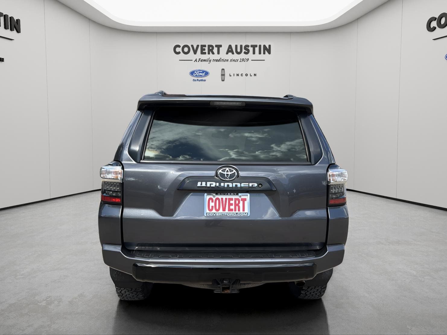 Used Car 2015 Toyota 4runner  Sr5 For Sale Under $25,000 In Austin, Texas