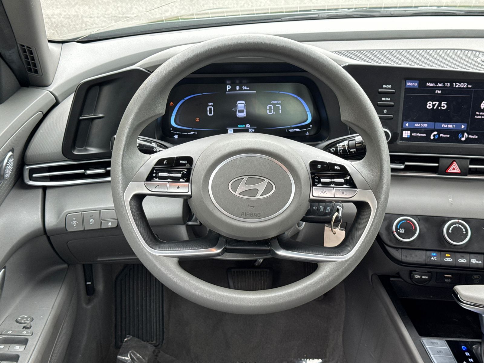 Used 2024 Gray Hyundai SE image 23