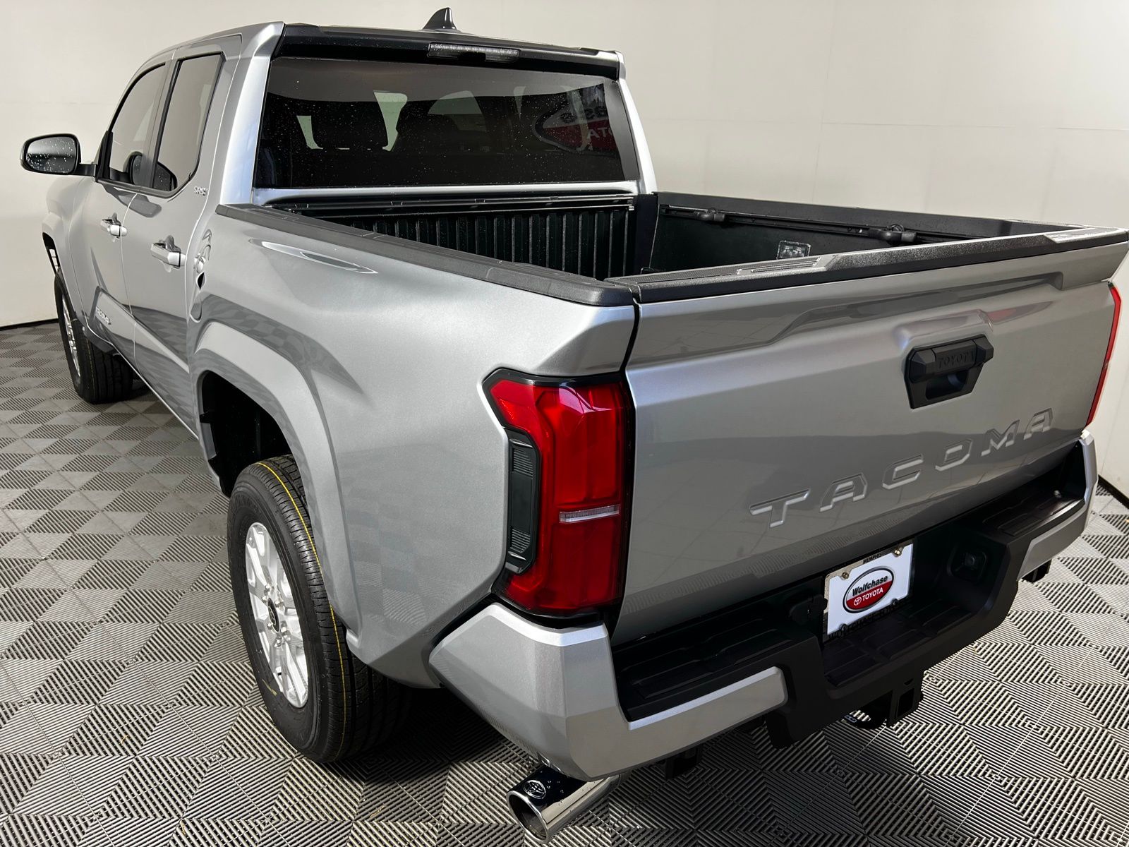 Thumbnail: 2025 Toyota Tacoma - 7