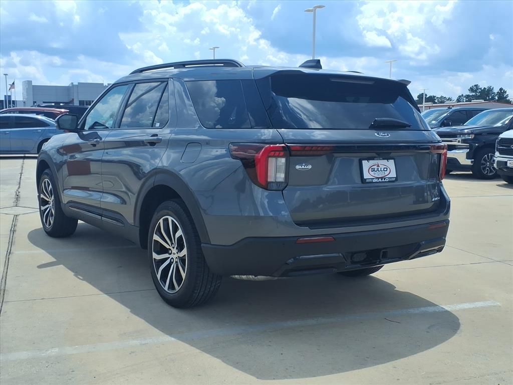 2025 Ford Explorer ST-Line - 1