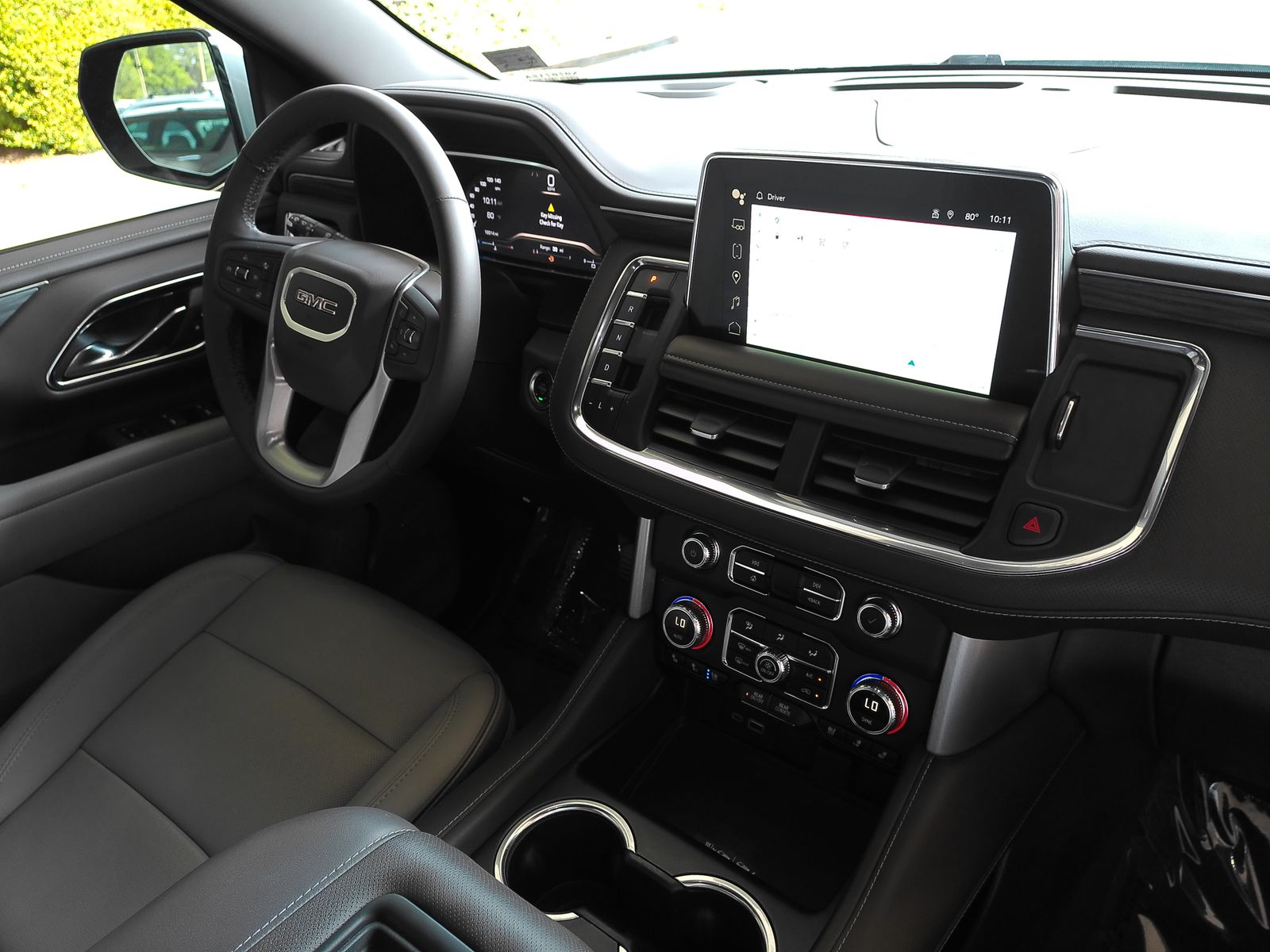 Used 2024 Silver GMC SLT image 26