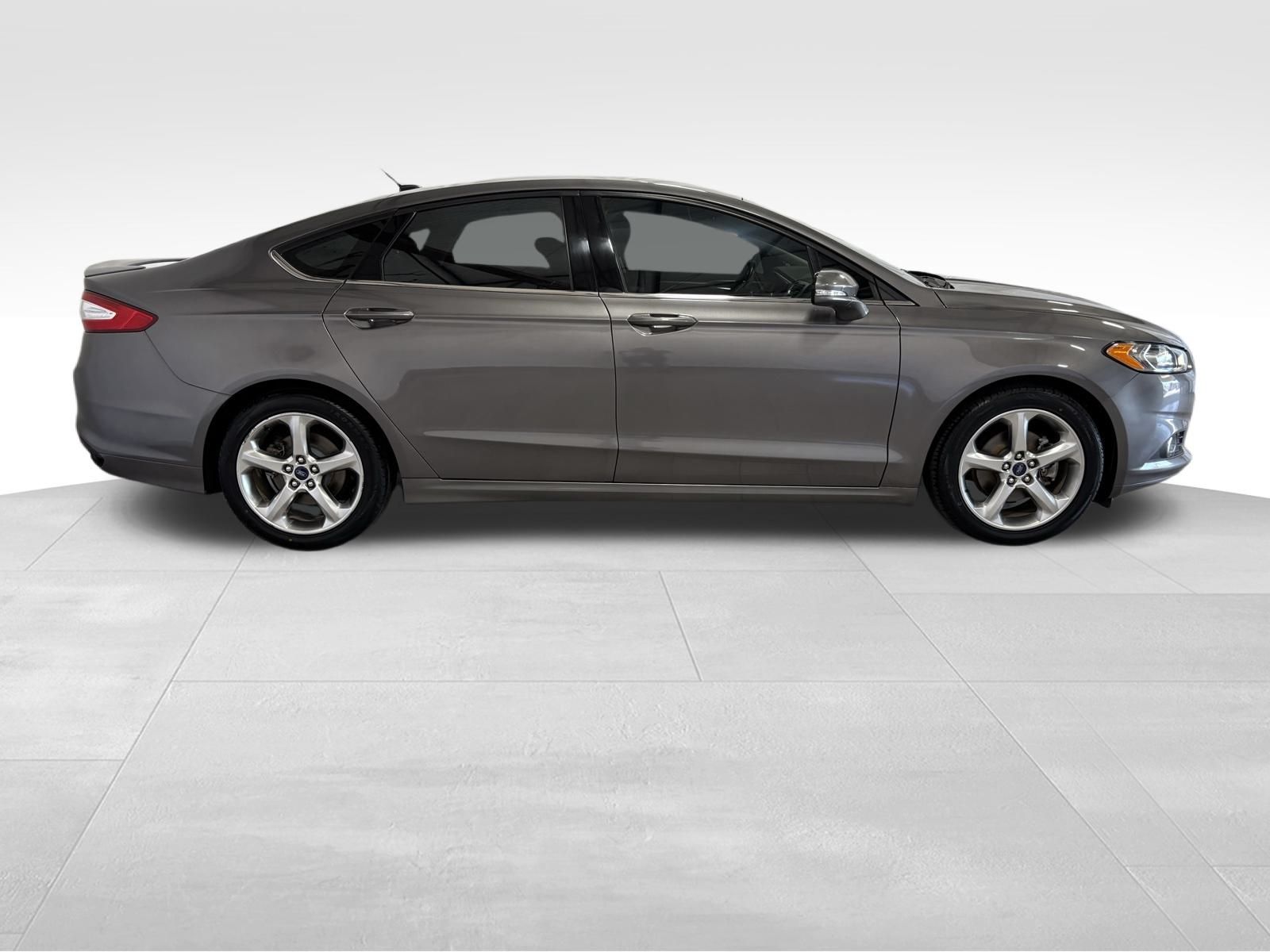 Used Car 2013 Ford Fusion  Se For Sale Under $10,000 In Austin, Texas