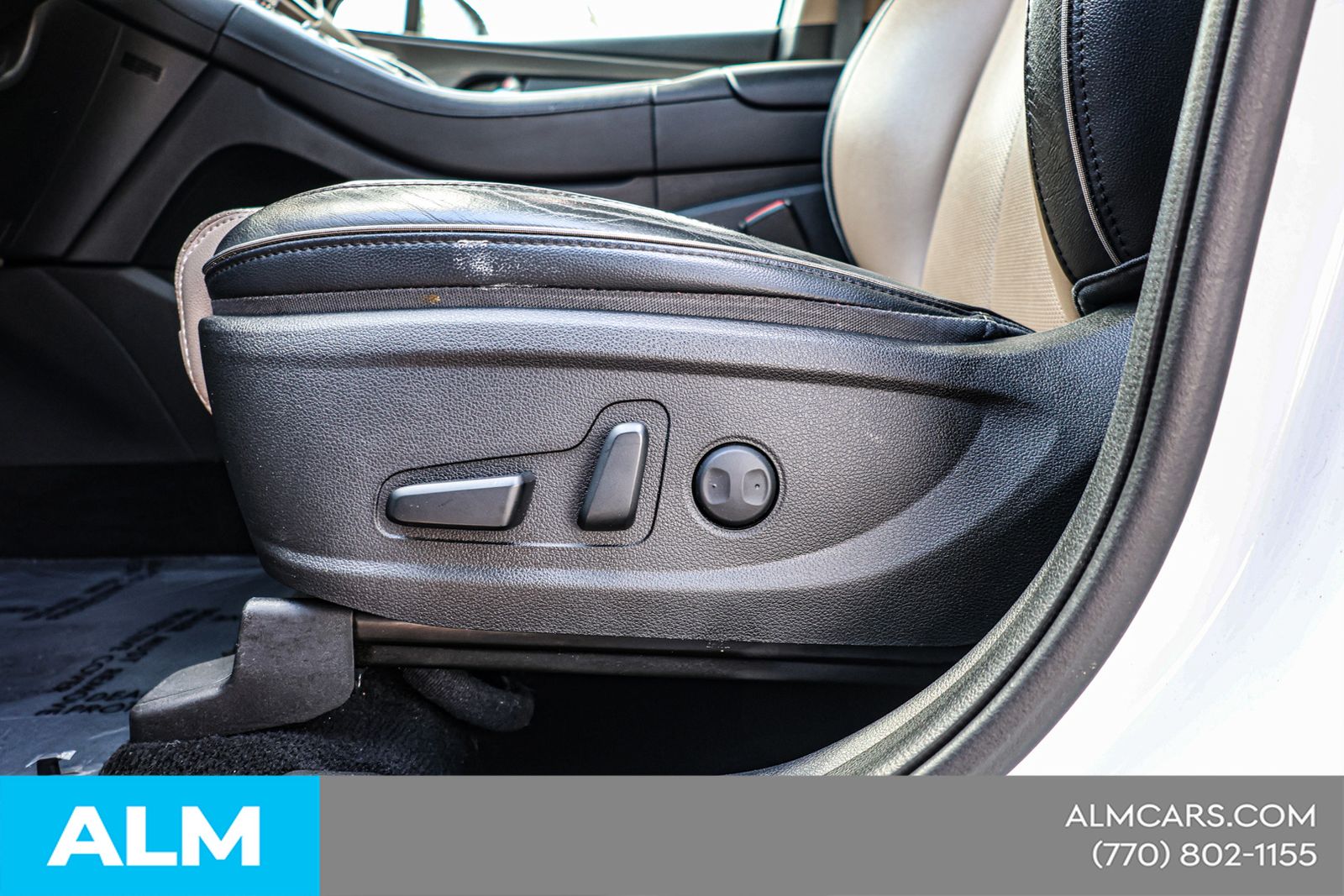 Used 2022 Gray Hyundai SEL image 19