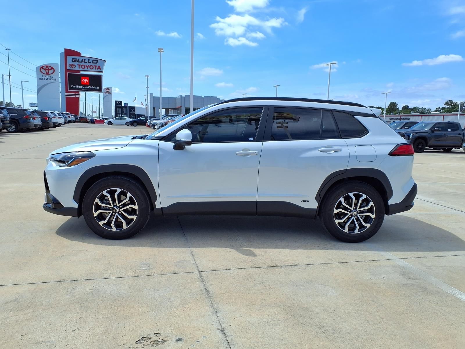2023 Toyota Corolla Cross Hybrid SE - 7