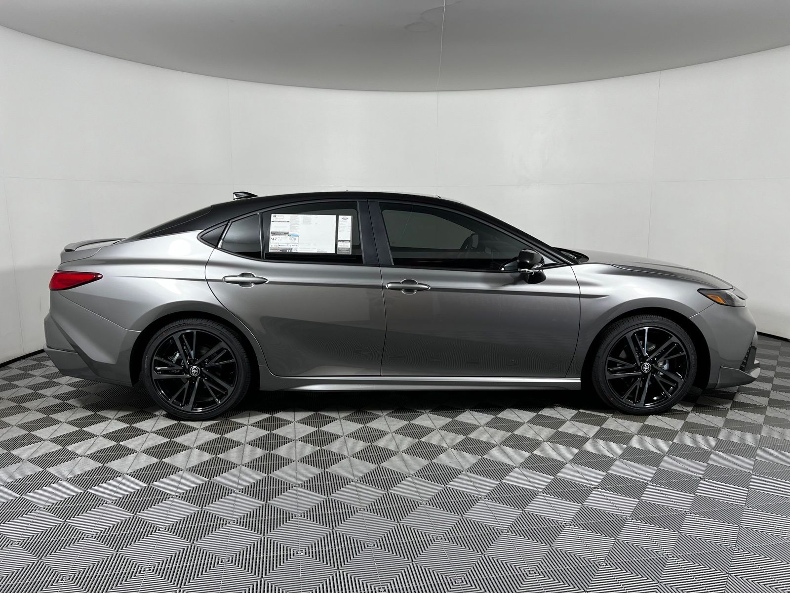 Thumbnail: 2026 Toyota Camry - 4