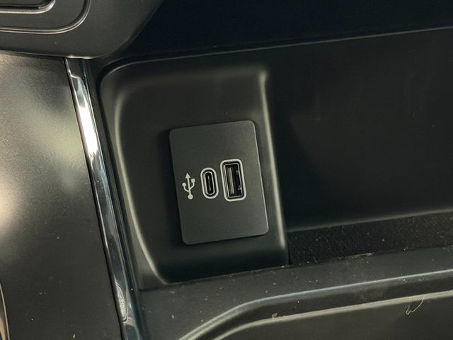 New 2026 Oxford White Ford STX image 27