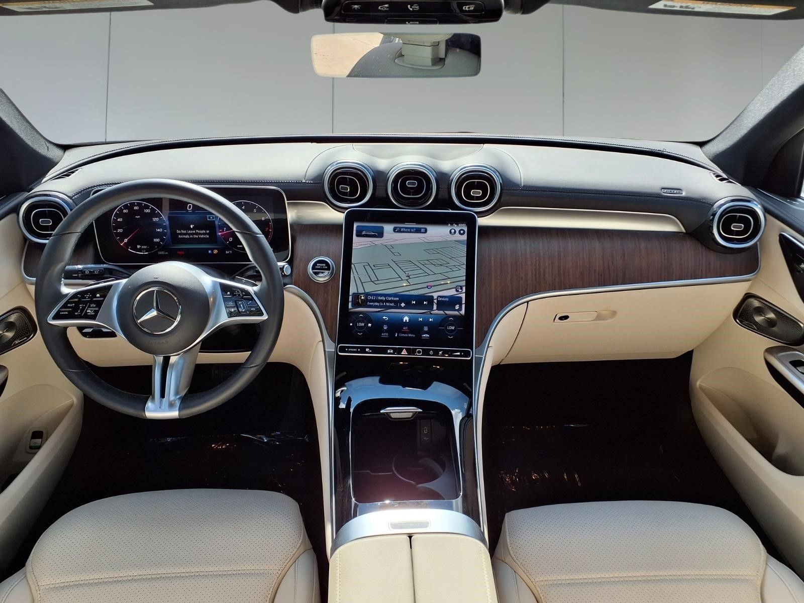 2024 Mercedes-Benz GLC GLC 300 - 10