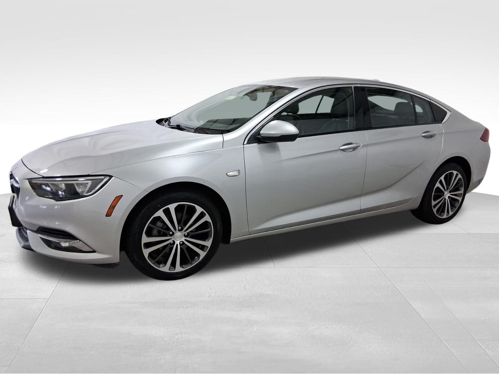 Used Car 2018 Buick Regal  Essence For Sale Under $15,000 In Austin, Texas