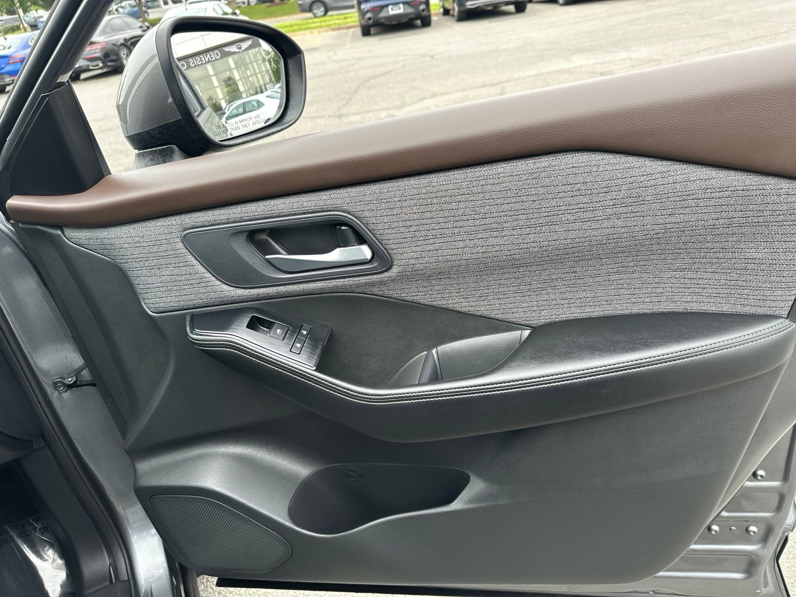 Used 2023 Gray Nissan SV image 26